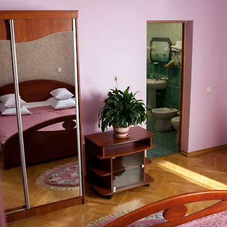 говерла 3*